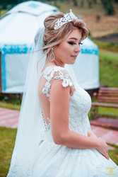 Свадебное платья  “zlatti”